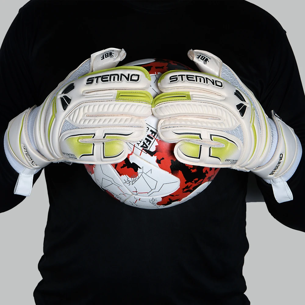  Оптовая продажа для детей и взрослых размер футбольные перчатки вратаря немецкий латексный стиль футбола