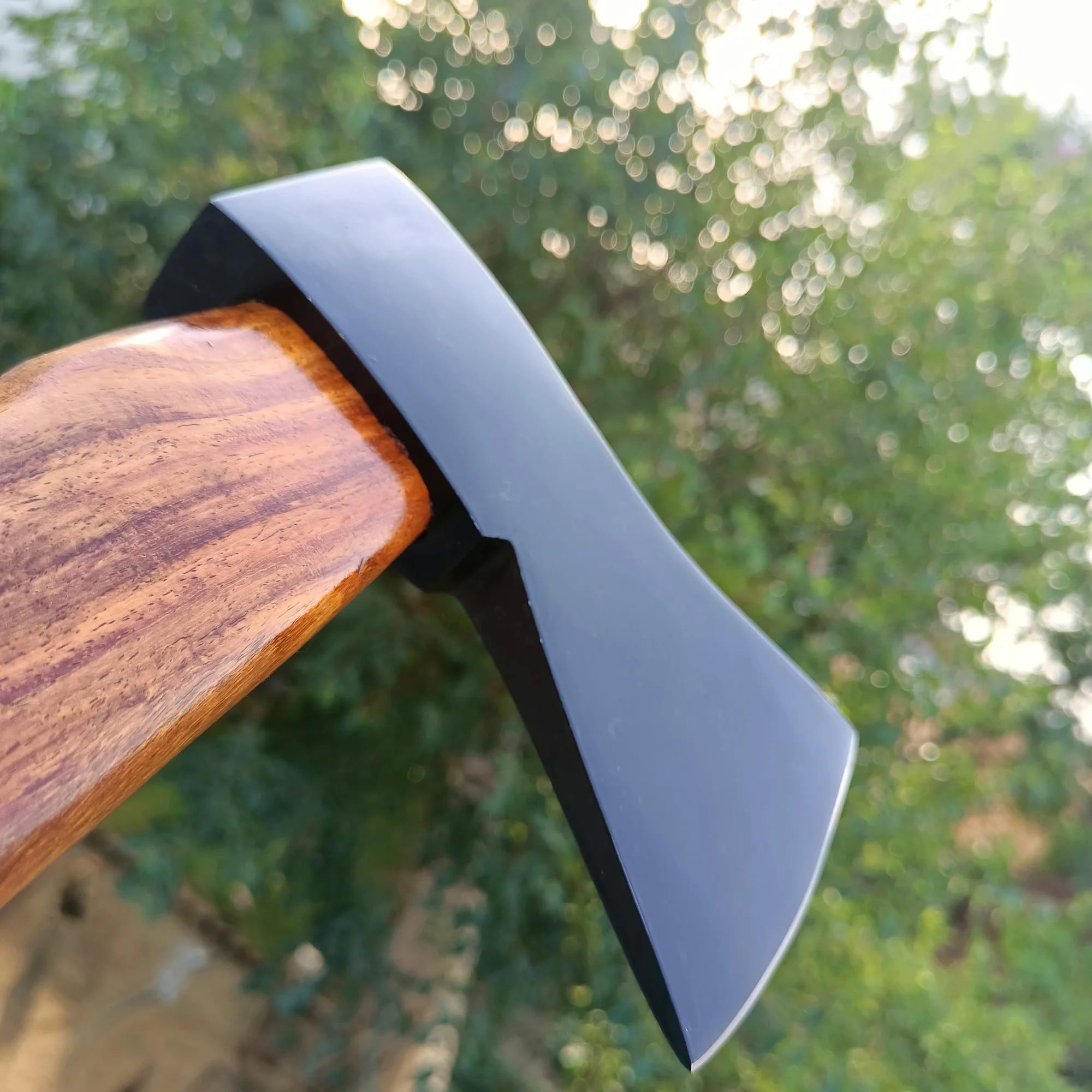 Топор викингов ручной работы из углеродистой стали с Черной головкой Медный топор для выживания и кемпинга деревянной ручкой оптовая продажа кожаным футляром