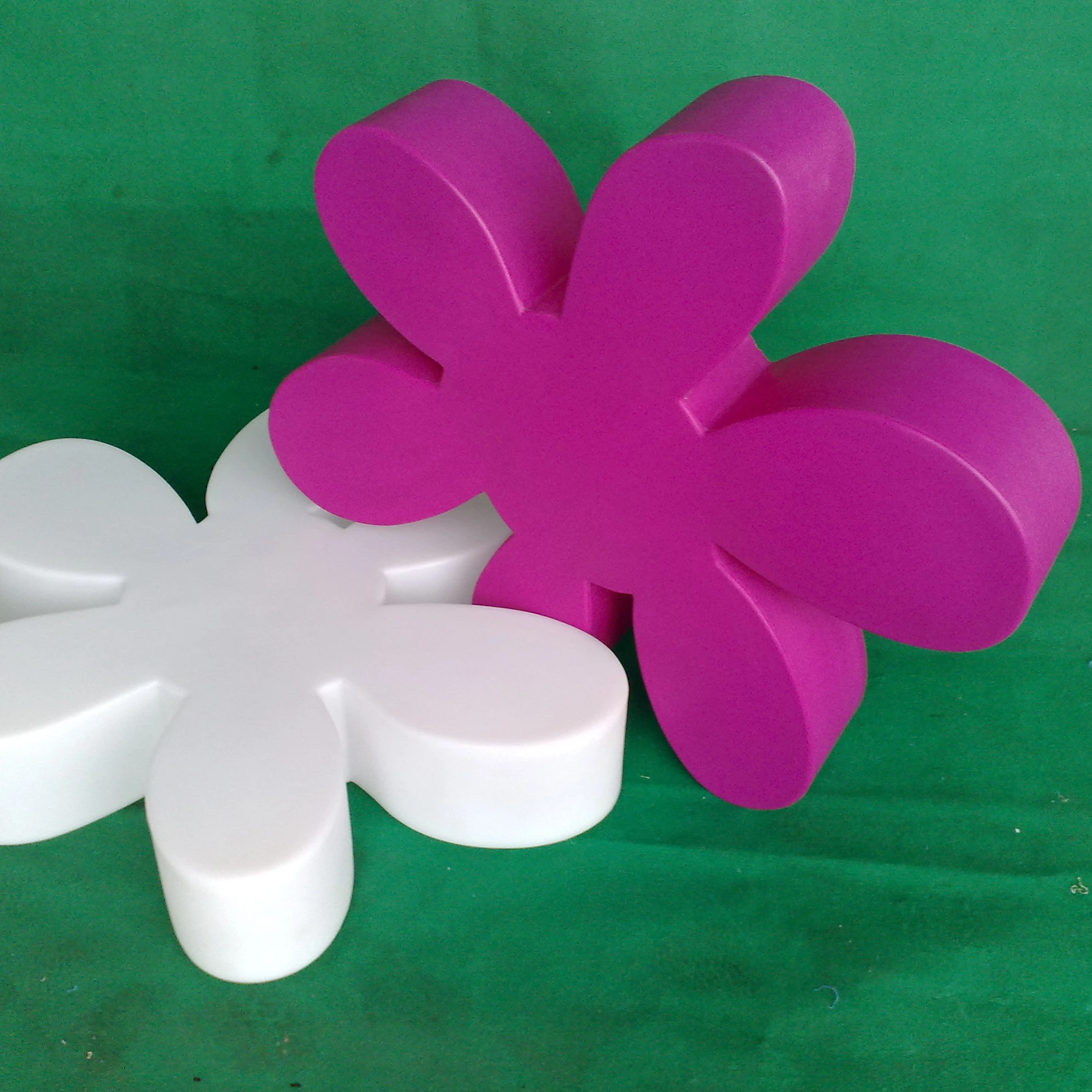 Premium quality Italian Plastic Table for Outdoor