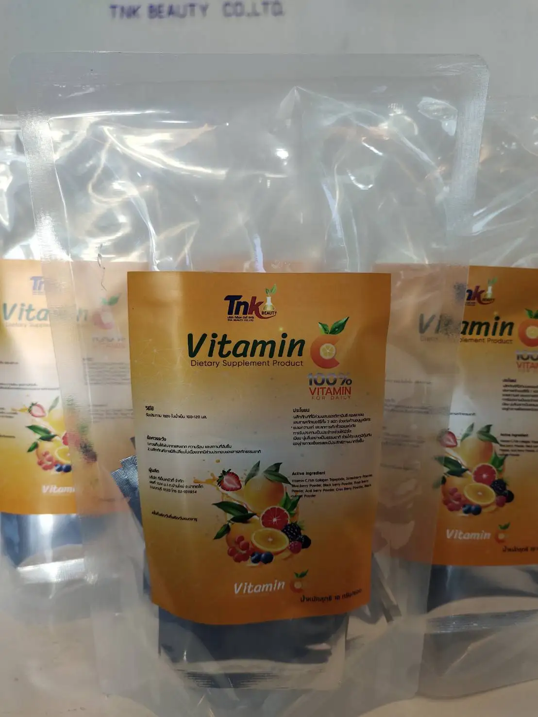 Vitamin C premium grade, contains collagen and 7 types of berries. Best product form Thailand