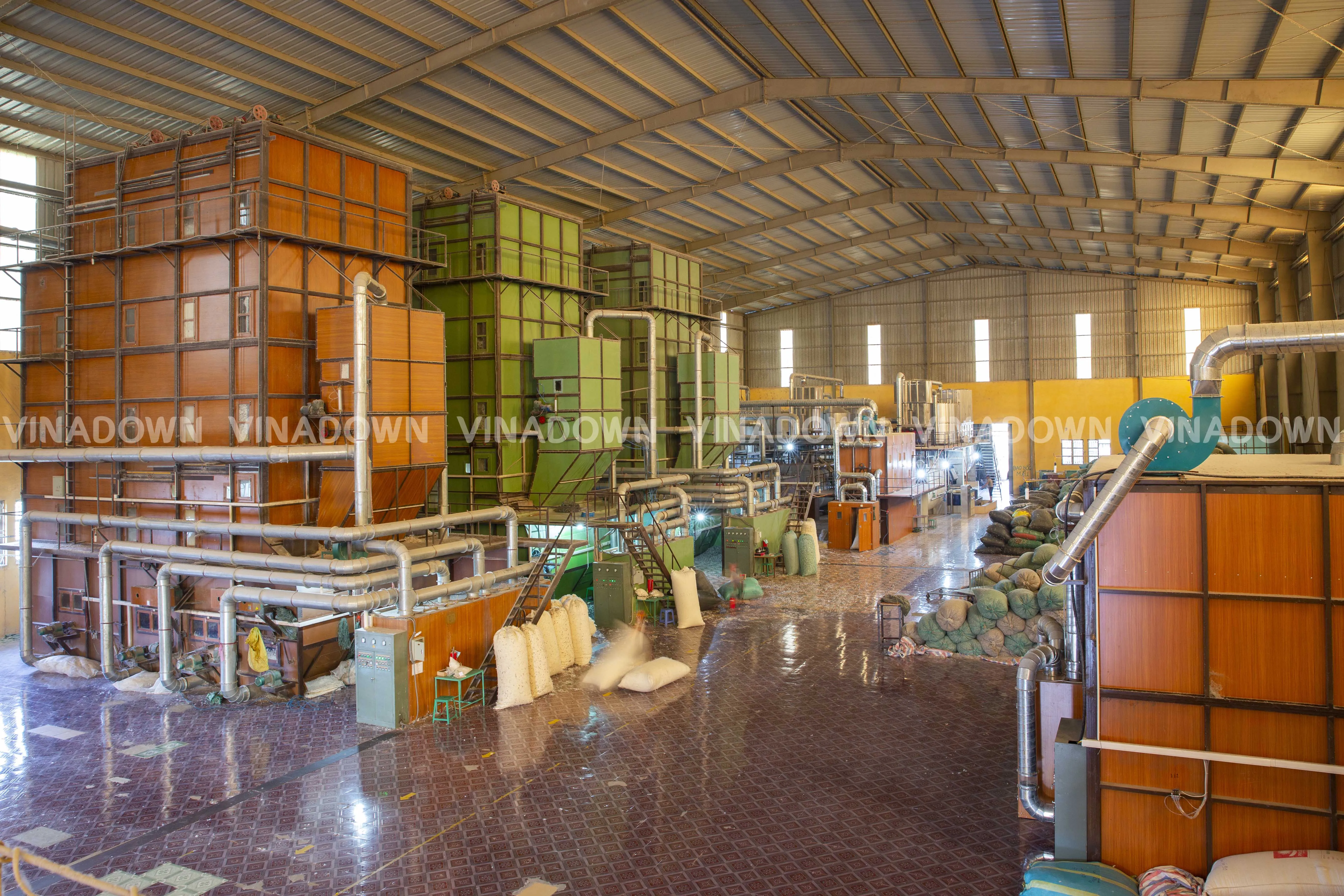 
Washed White Duck Down 90/10, Fill Power 700 From Vietnam 