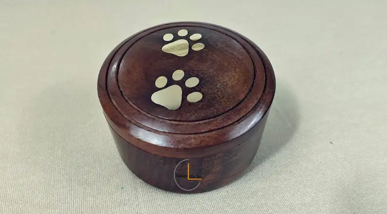Урна для домашних животных винтажная Life Inc. Из латуни с лапами из индийского палисандра урна кремации ясеня памяти в цилиндрической форме