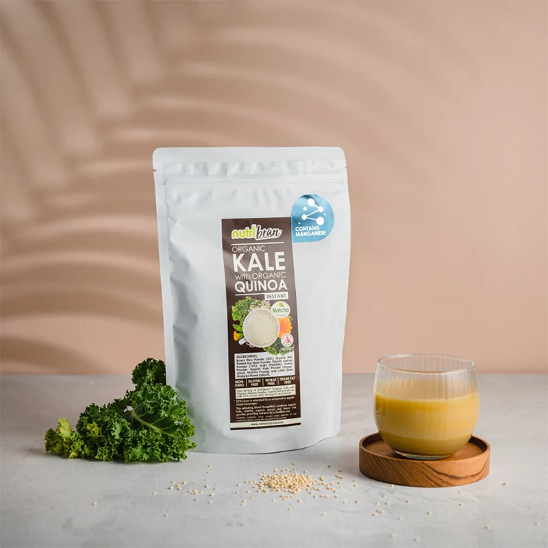 Органическая капуста с органическим напитком из натурального зерна Quinoa с органической капустью, Quinoa, маття, порошок коричневого риса