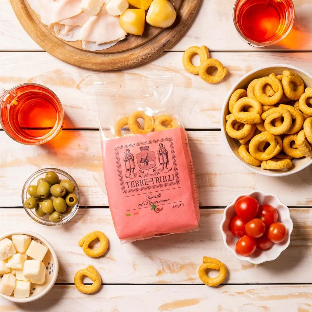 Premium Italian Quality Taralli - Savory Snacks with Chili 250g pack, Grain Snack for Aperitif, GDO, Horeca