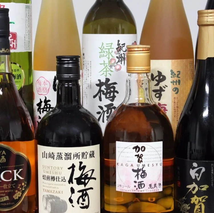 High-quality bottled plum wine beverages drinks of popular brands