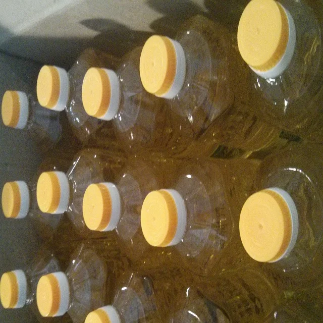 Refined corn oil for sale. Manufacturer / exporter