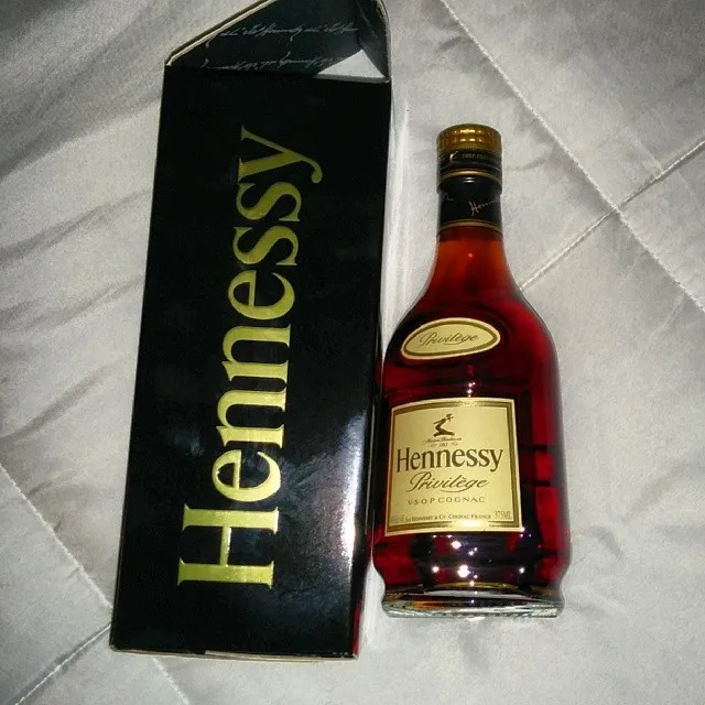 Распределитель Hennessy Cog-nac XO, VSOP, VS 700 мл, 750 мл Высокое качество