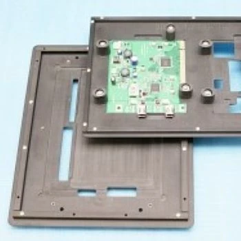 Wave solder pallet materials for printed circuit boards