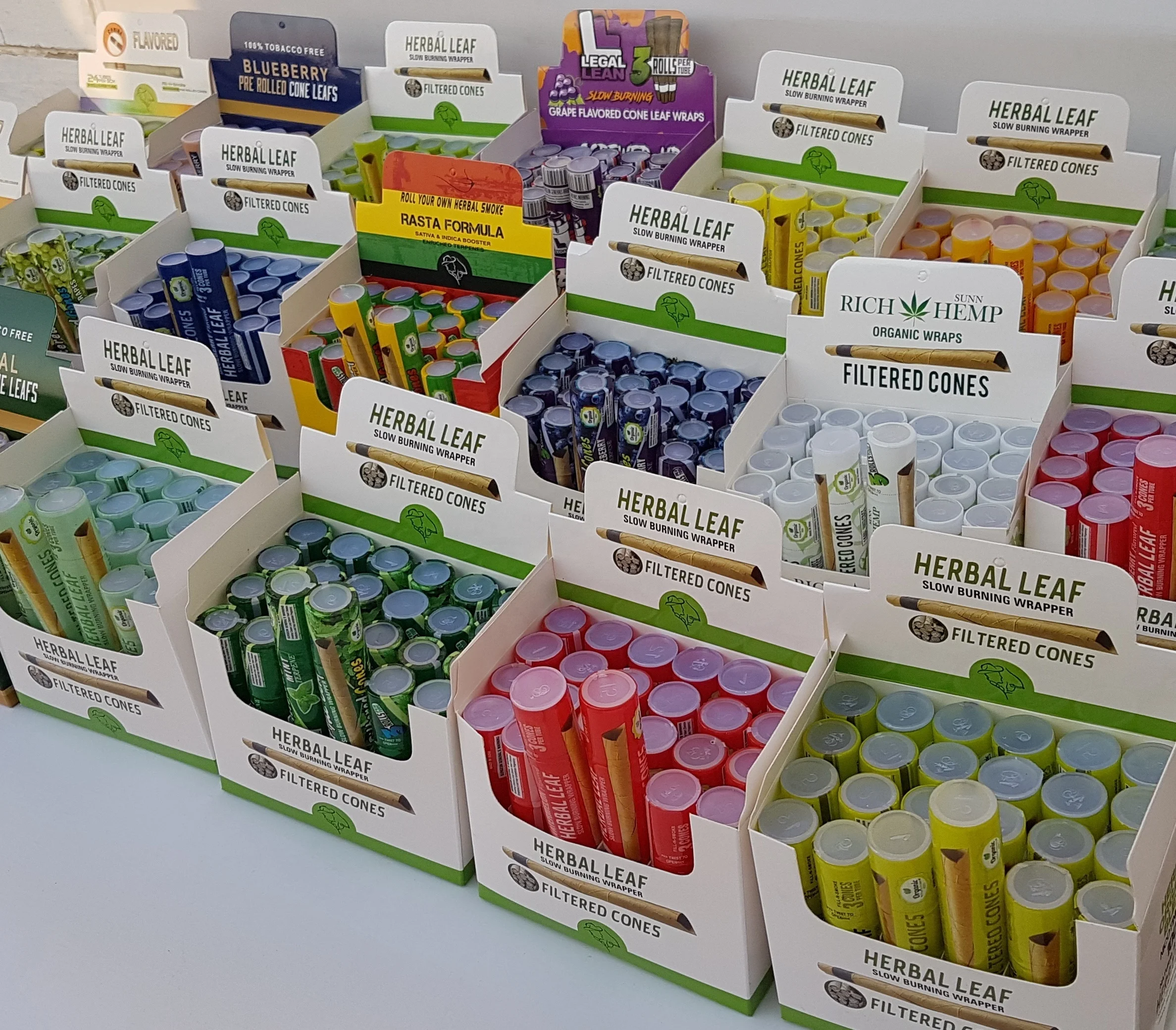 Built your own brand in Pre rolled cones Cordial Leaf King leaf Palm Rolls Flaored custom cones for USA in your brand Best price