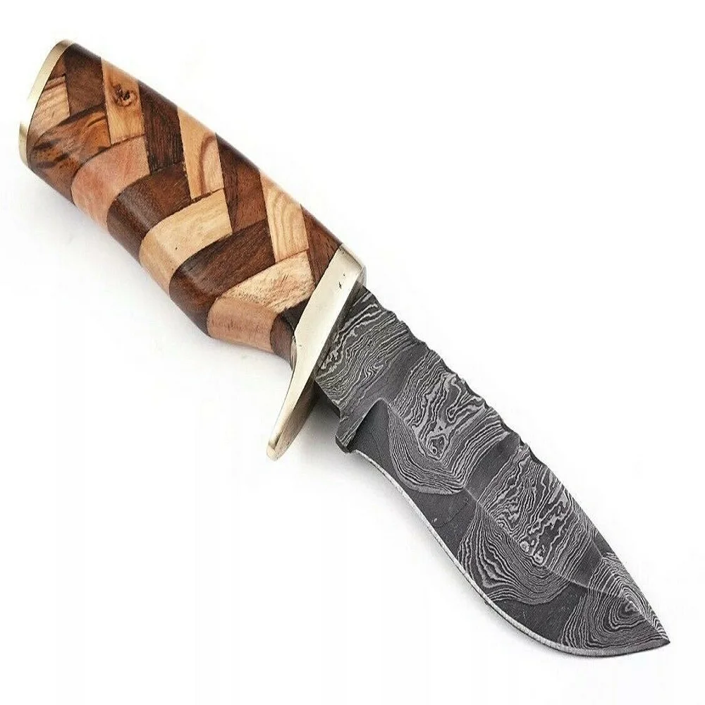 Охотничий нож ручной работы из дамасской стали с деревянной ручкой (AR1210)