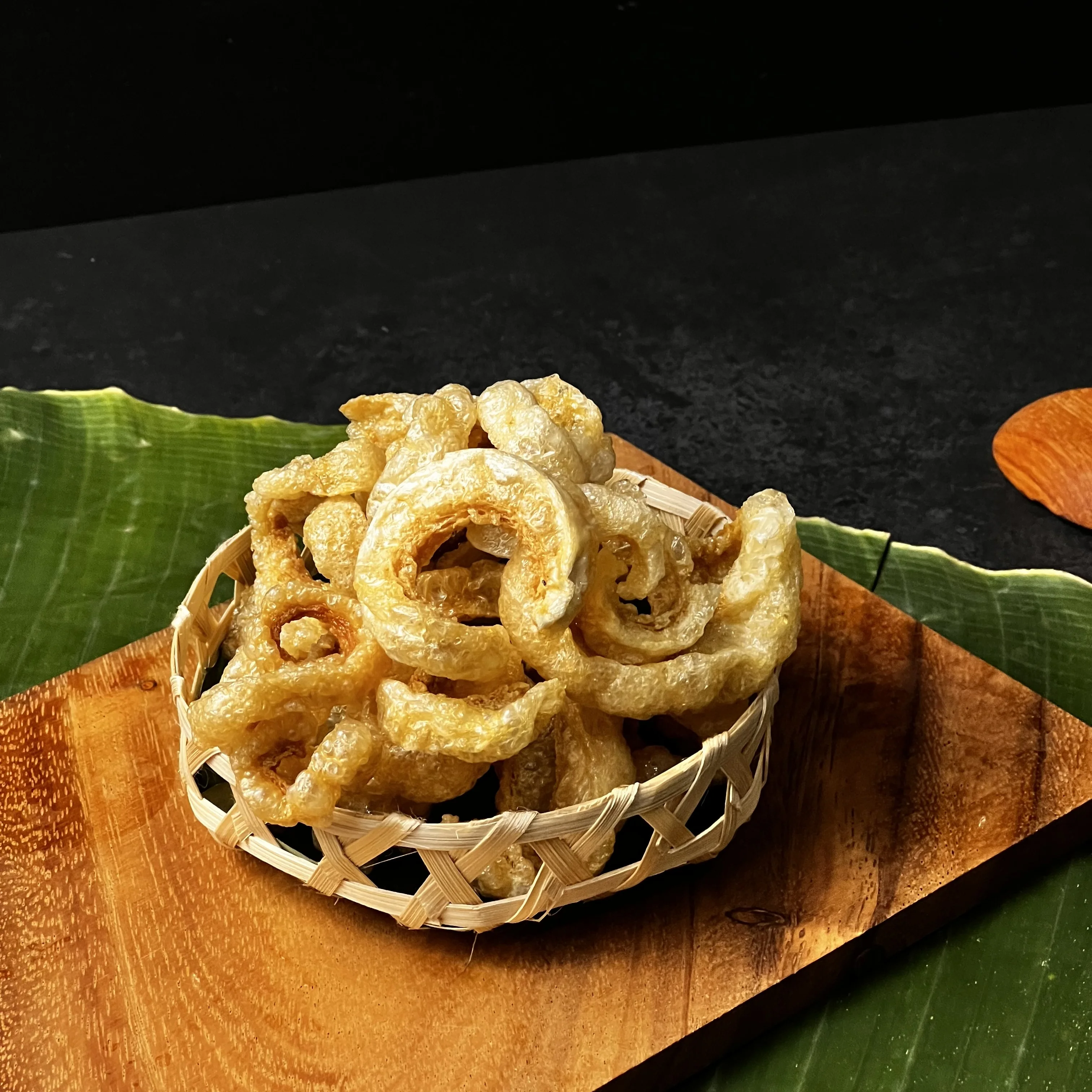 CABKROB Plant Based crispy crackling Vegan Pork Clacking Healthy snack ready to eat  from Thailand  OEM