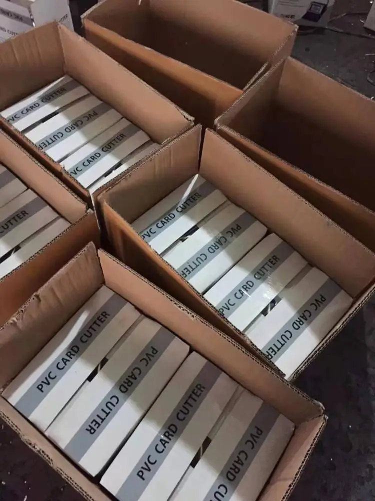 Shape and size customized pvc die cutting machine business card cutter