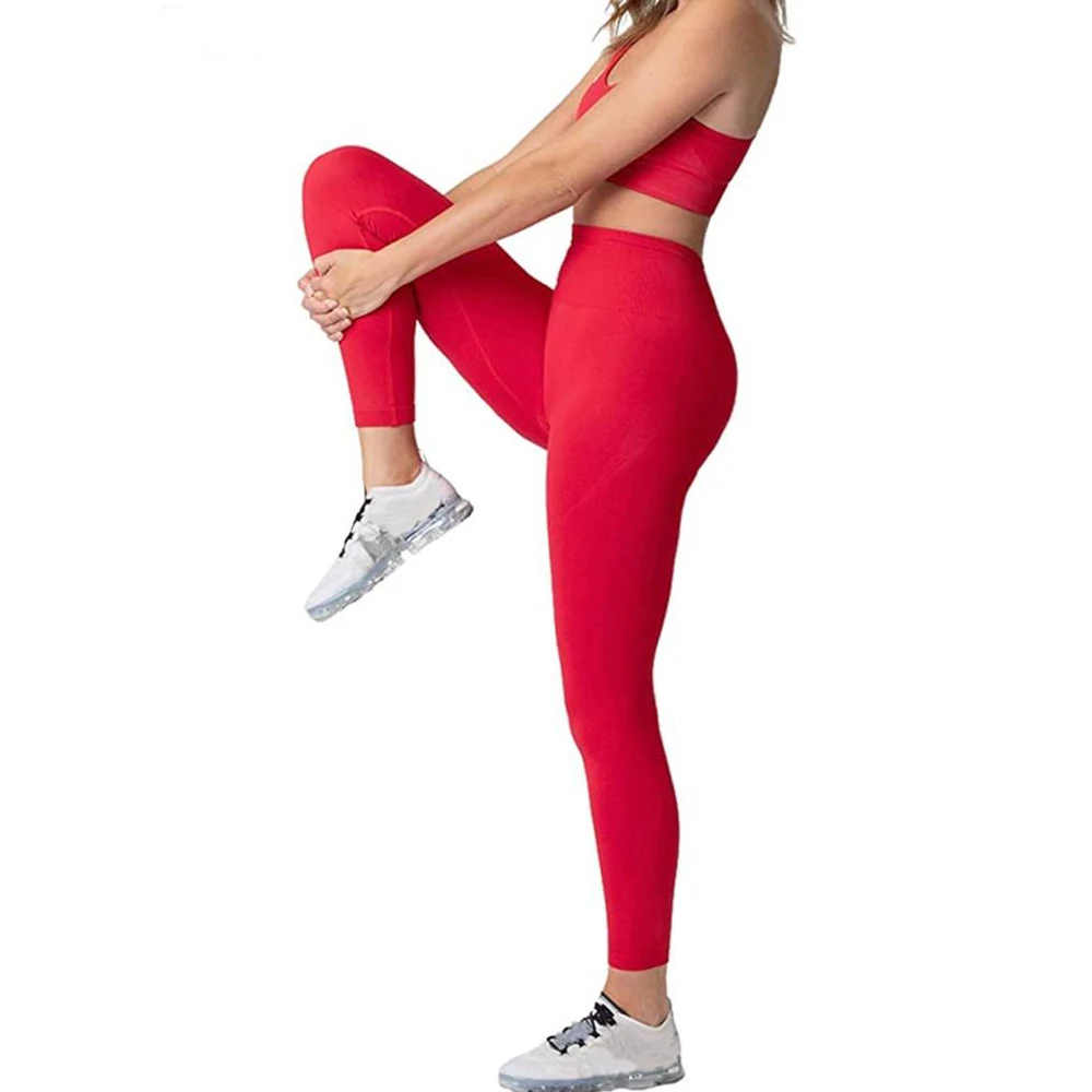 
2020 Fitness Wear Yoga Apparels Women Outdoor Seamed Gym Wear Sets Blank Sport Yoga Bra and Leggings Active Wear Sets for Adults 