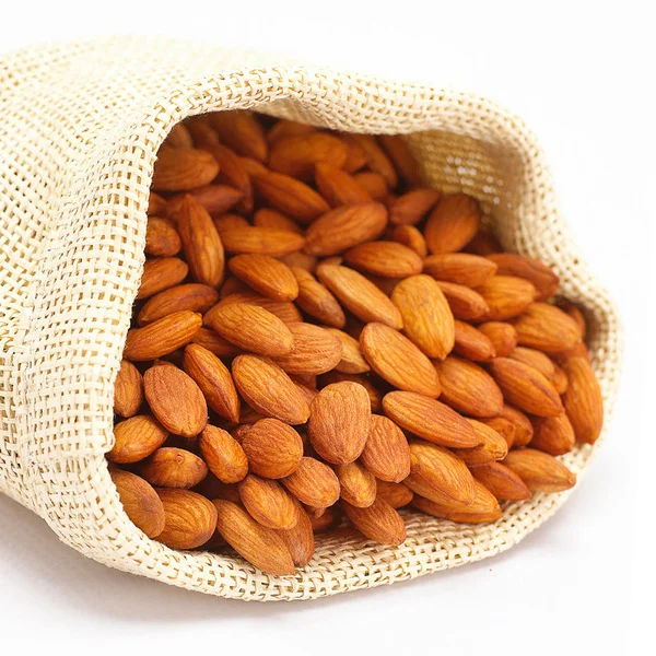 High-Quality Shelled and Unshelled California Natural Delicious Almonds At Wholesale Prices