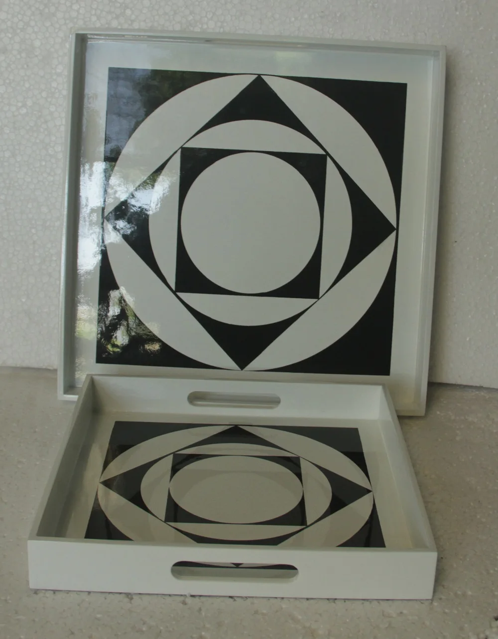 Europe Handicraft Nautical Set of 2 Square Lacquer Trays with Handles in White & Silver Finishing