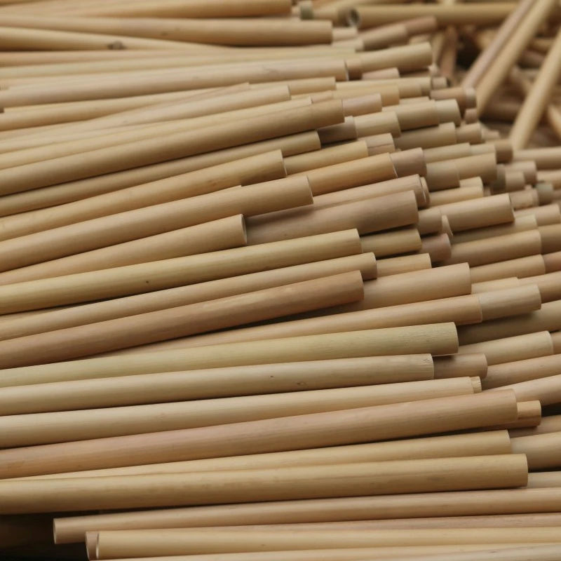 Retractable drinking straws with cleaning brush