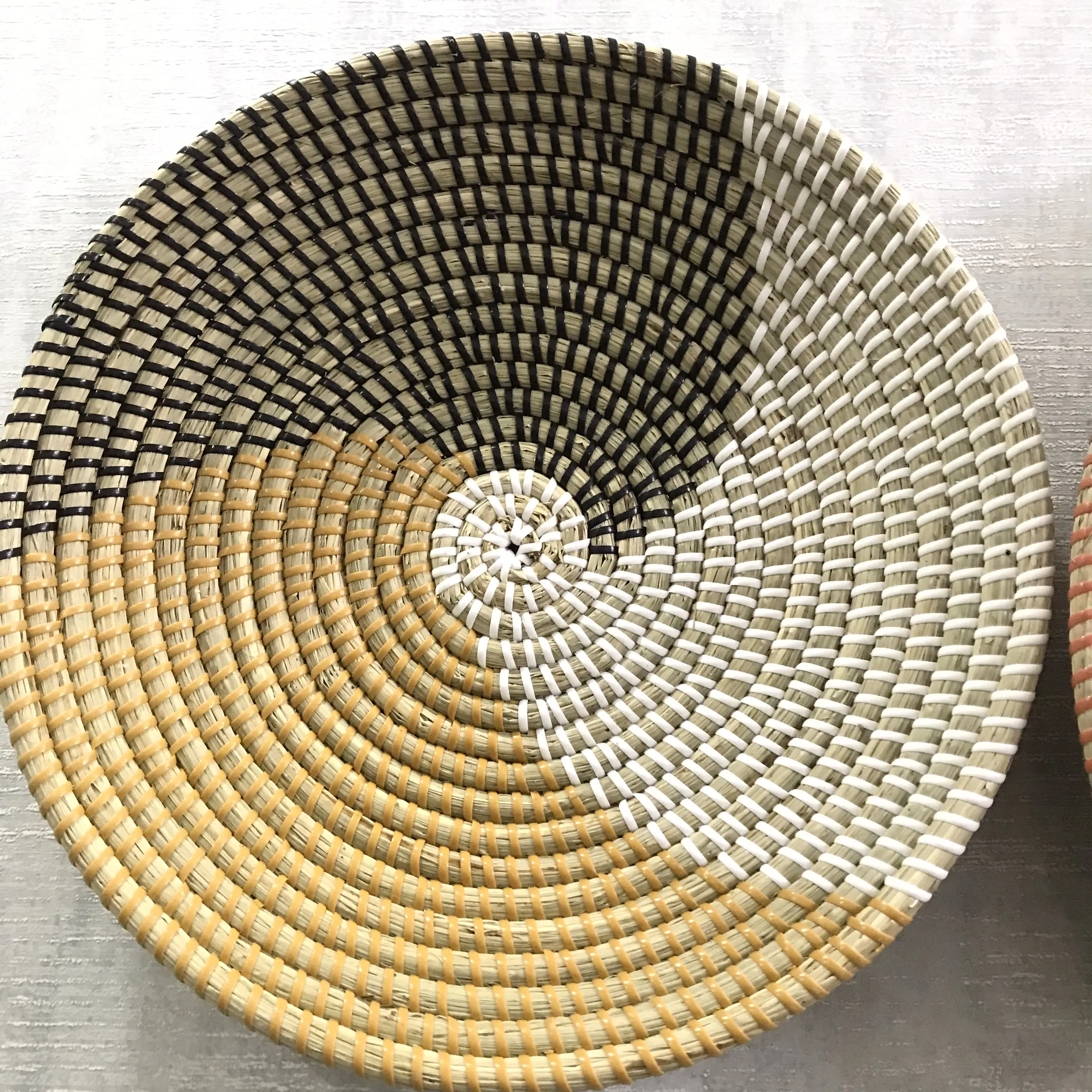 Wall hanging plate for decorating house/Home deco for everyone