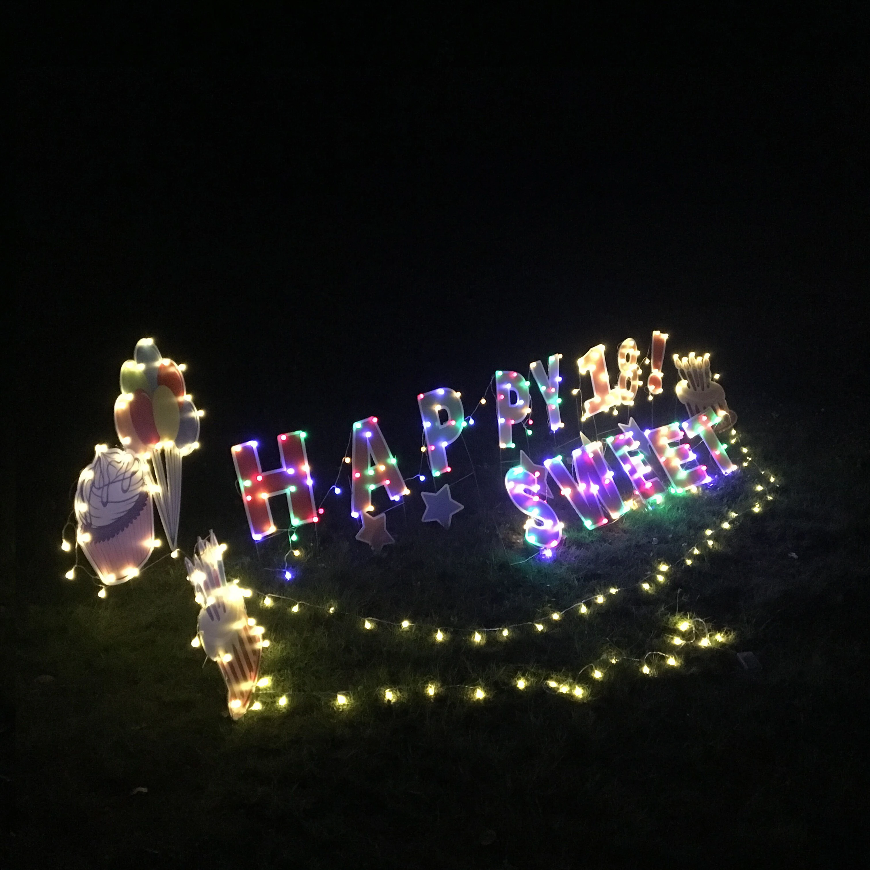 Наружное украшение с надписью на день рождения