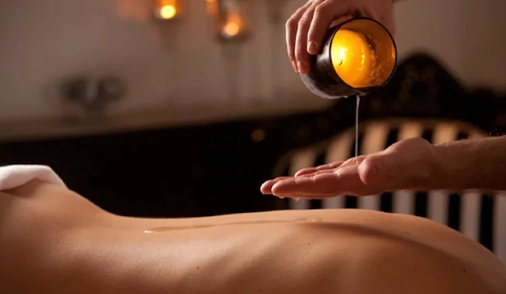 massage candle  extraction  oil idrolato e oil made in Italy cosmetic