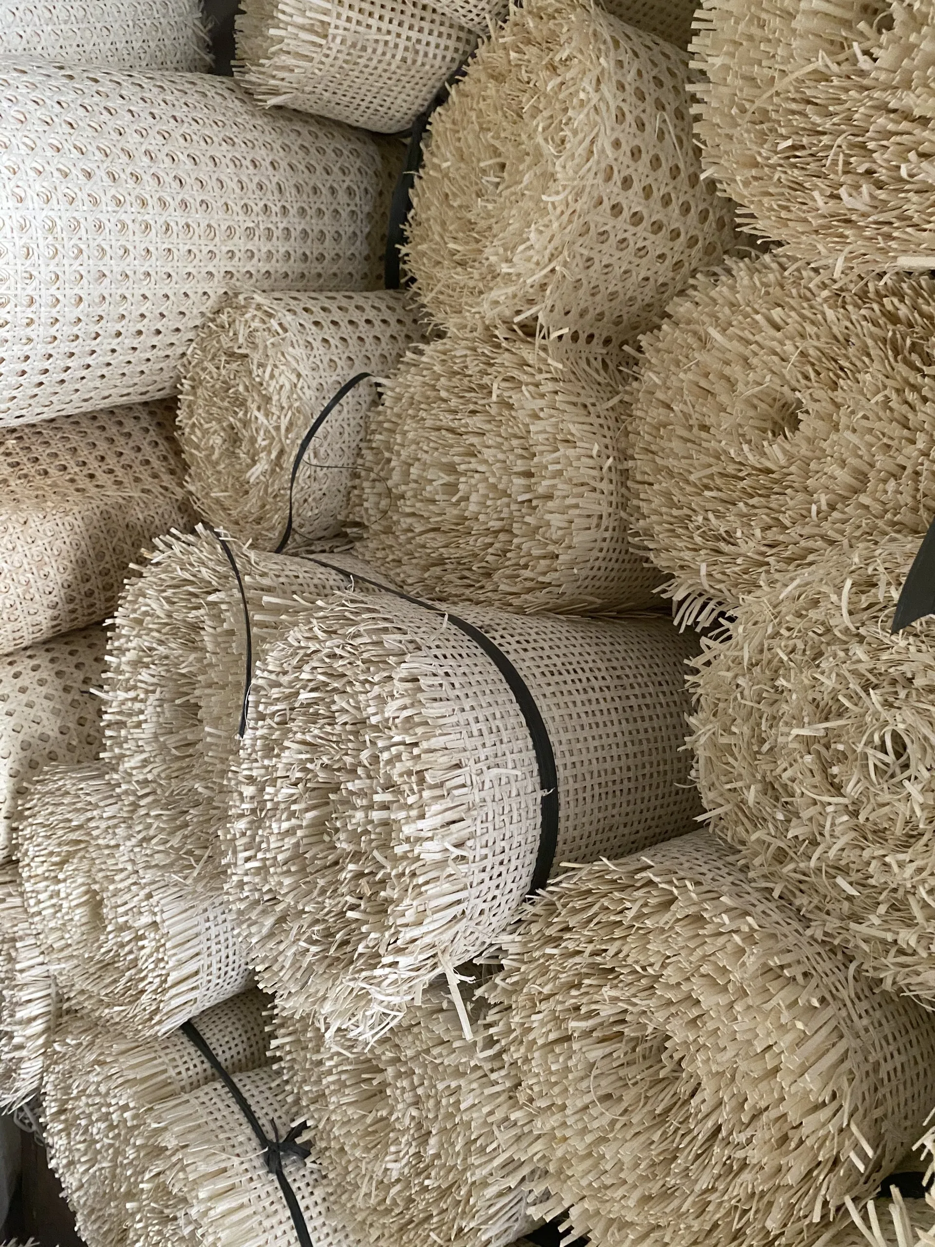 Вьетнамская пластиковая тростниковая тесьма, домашний декор, натуральная НЕОБРАБОТАННАЯ ротанговая тростниковая тесьма, сетка для домашнего декора из Вьетнама