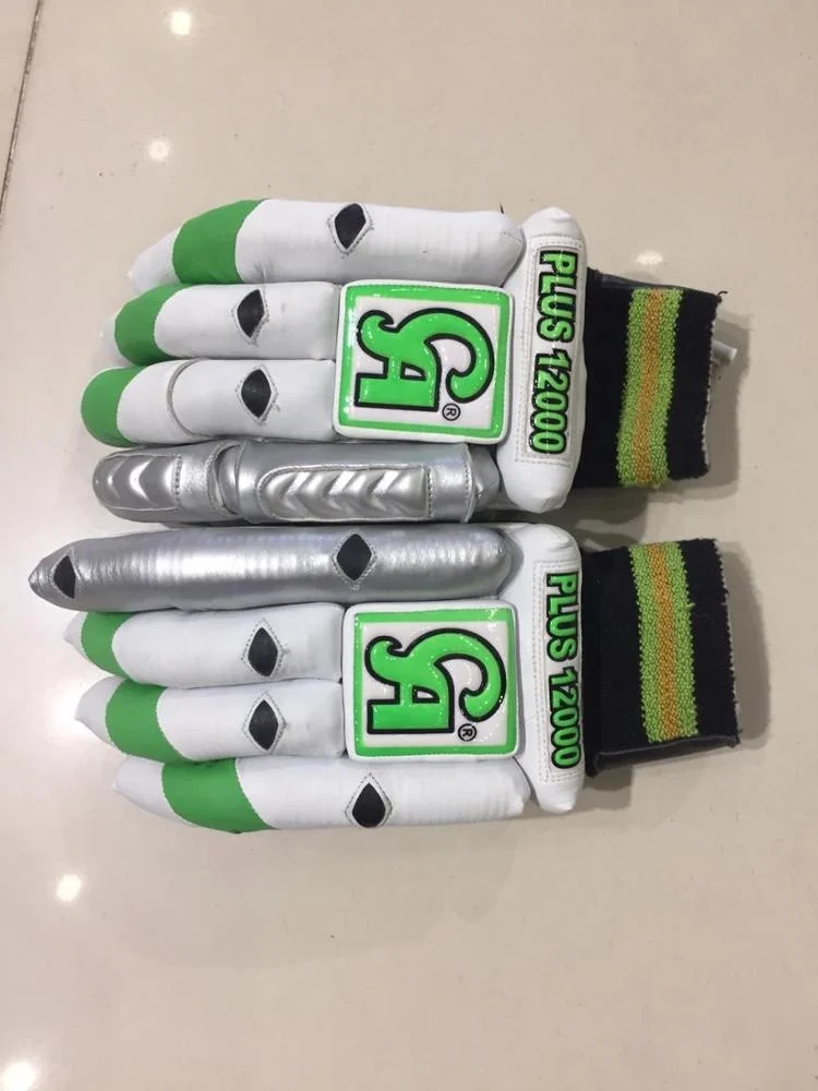 
CA PLUS 12000 CRICKET BATTING GLOVES 
