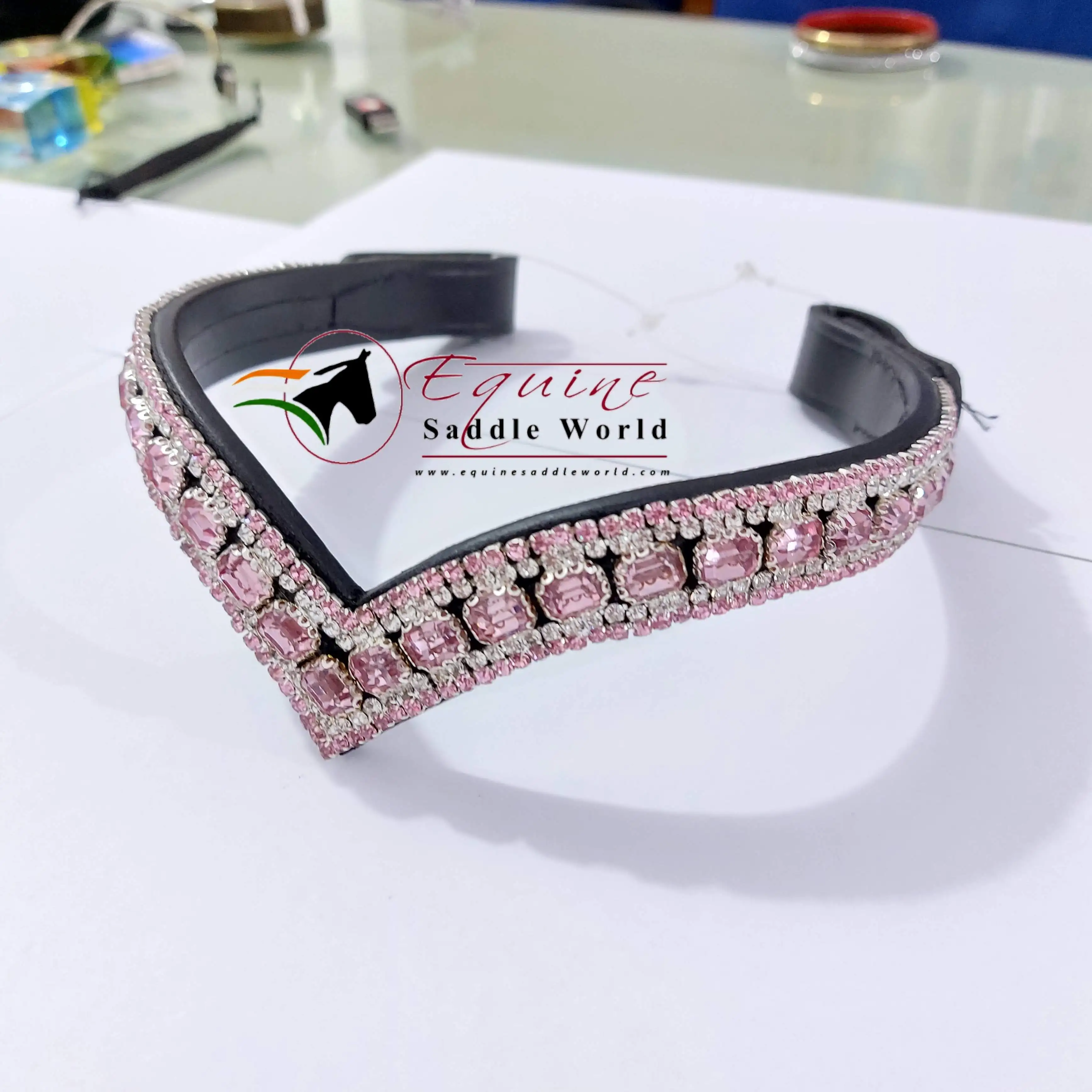 TRENDY HORSE V SHAPE BROW BAND PINK CRYSTALS AFFORDABLE LUXURY EQUESTRIAN PRODUCT WITH SNAP BUTTON LOOP.