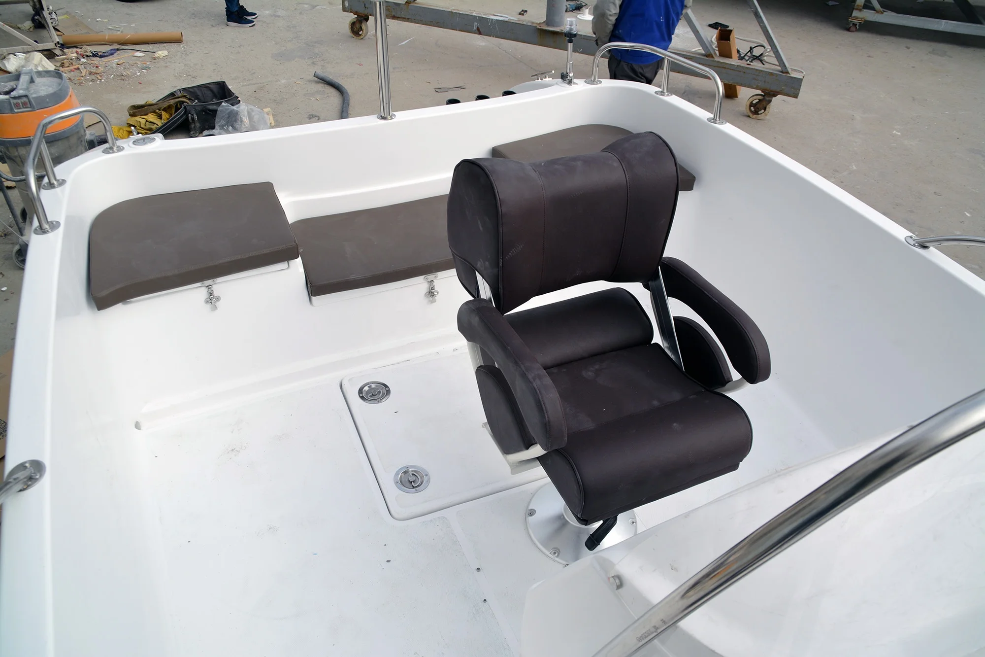 
Classic double hull XM580 fiberglass boat for fishing leisure speed sport boating high speed 