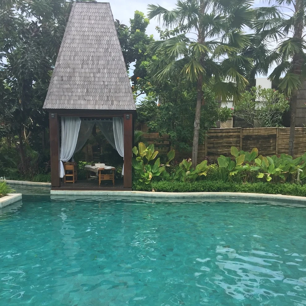 1st Grade of Bali Green Stone: Green Sukabumi Stone for swimming pool tiles 10x10x1 green tiles natural stone anti-slip