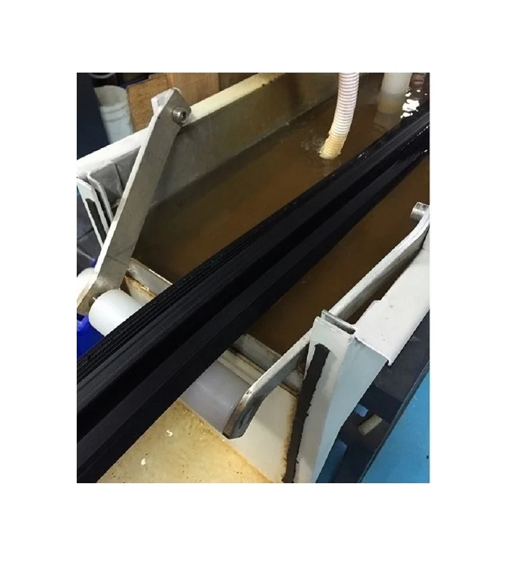 Singapore TPE or TPV Plastic OEM Rubber Products Curtainwalls Sealing Strip TPV Rubber Weather Seals
