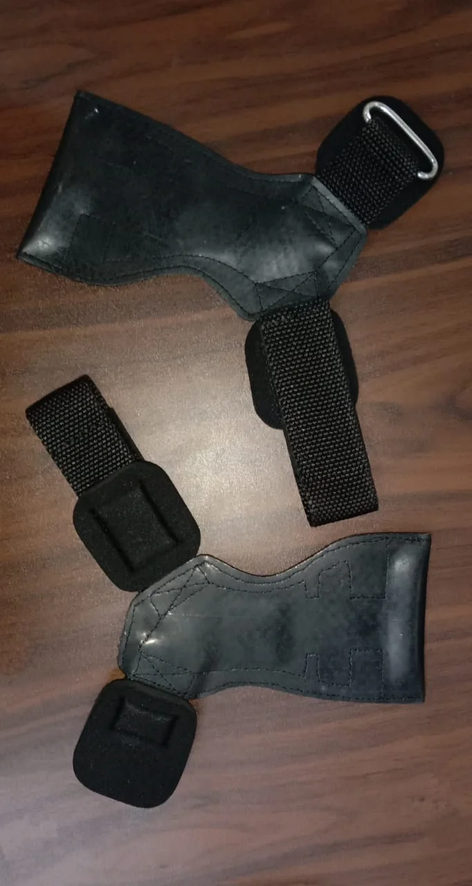 Weightlifting Palm Protector with Grip Tape Weight Lifting Comfortable Wrist Wraps for Weight Lifting Pull Up Bar