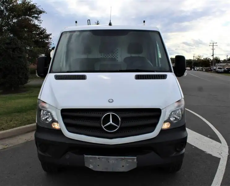 
EXCELLENT USED 2014 M E R C E D E S BEN-Z Sprinter Cargo 