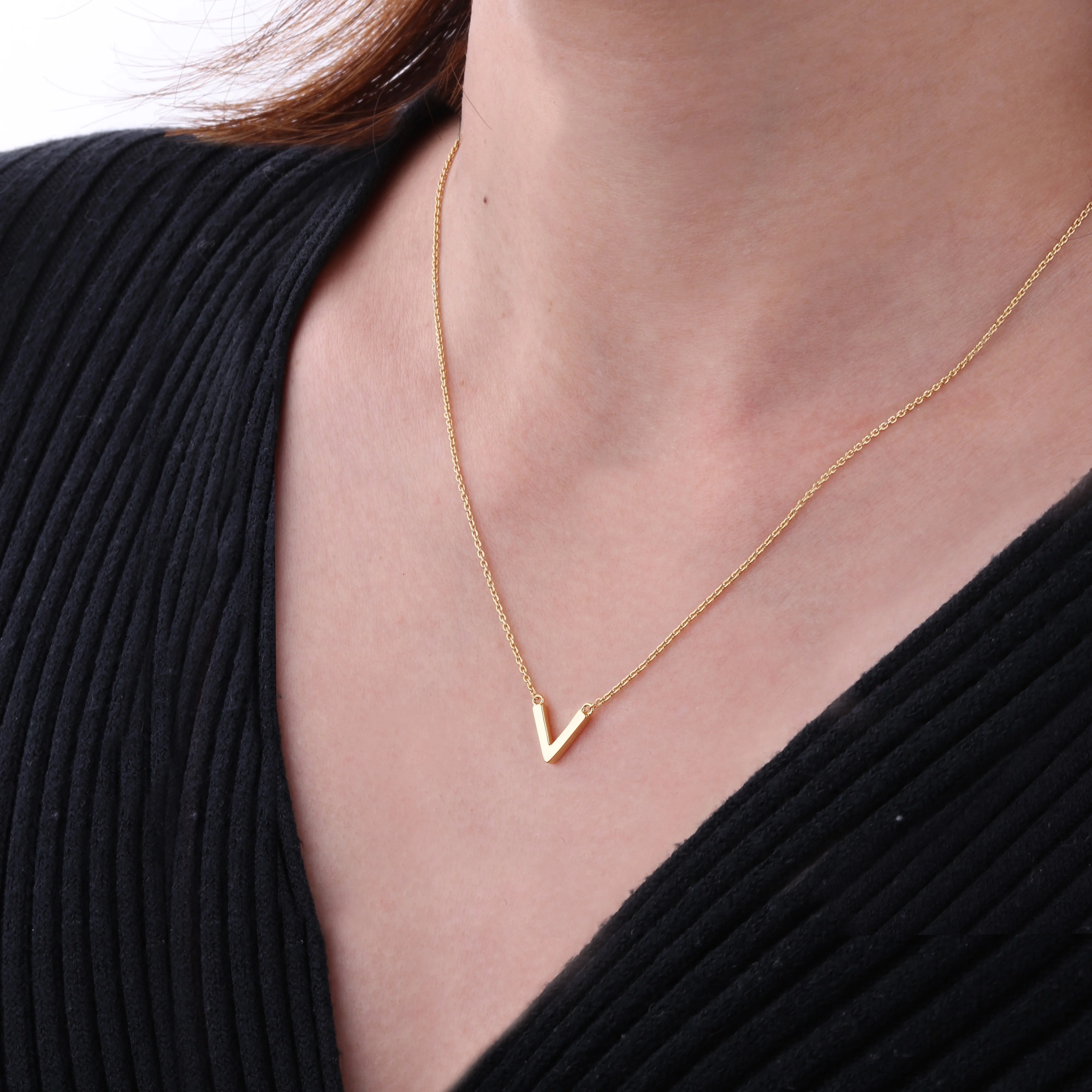 Silver Jewelry Letter V Pendant Necklace for Women Gift Gold Plated Jewelry Necklace 925 Silver Initial Necklace Valentine Gift