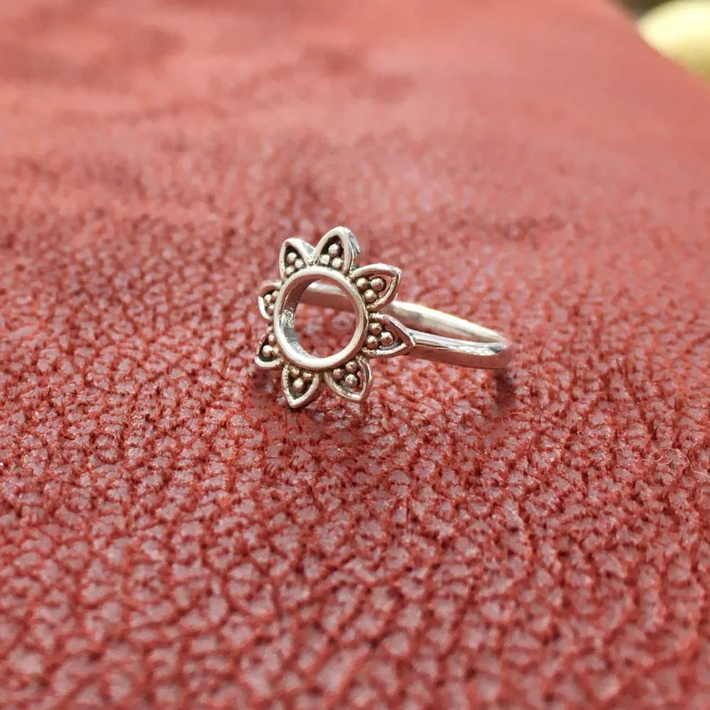 Unique & Different Flower Style Ring Pure 925 Sterling Silver Handmade Pretty Ring For Women