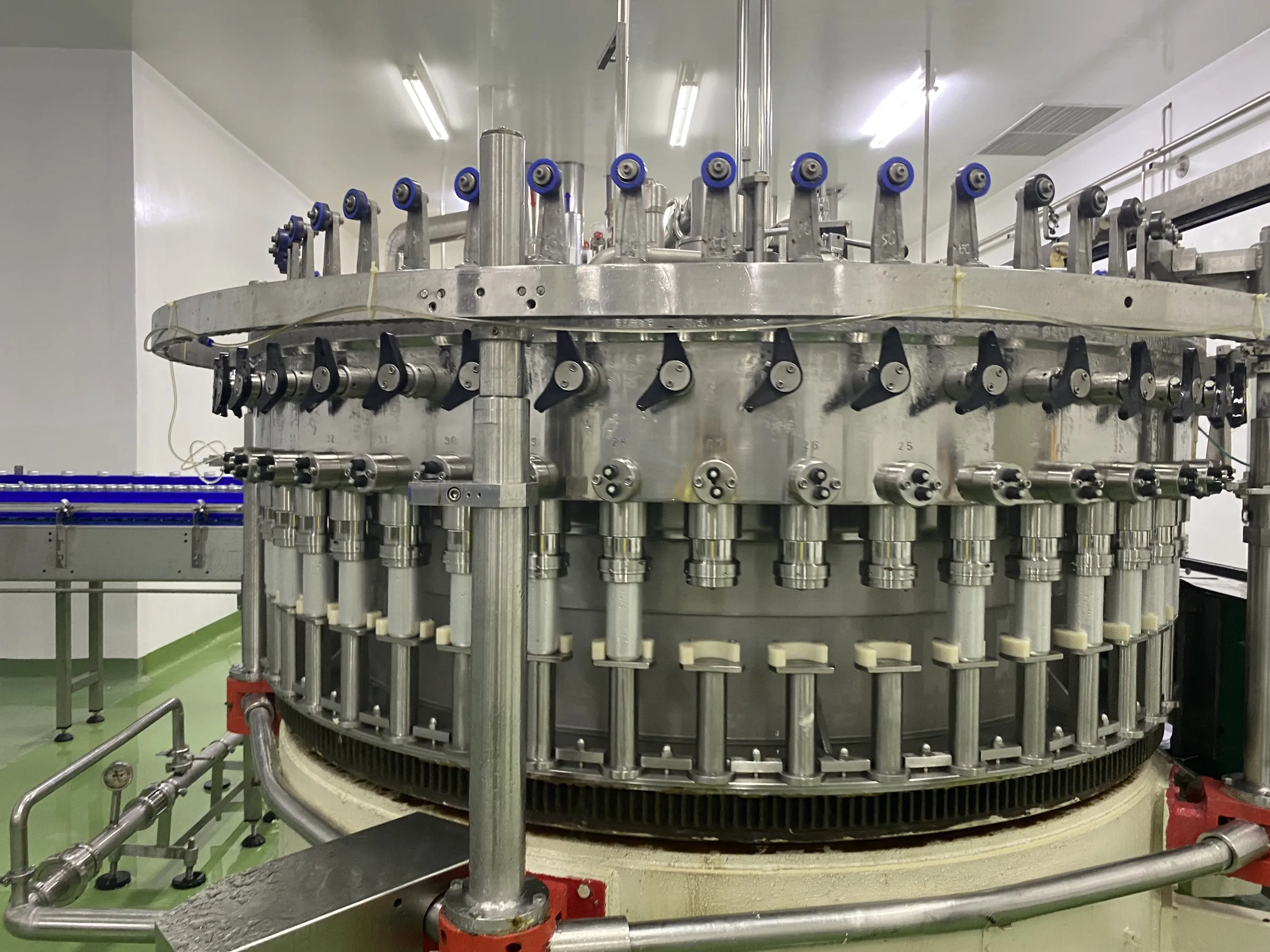 Fizzy drink pop drink healthy juice red guava juice drink for wholesale