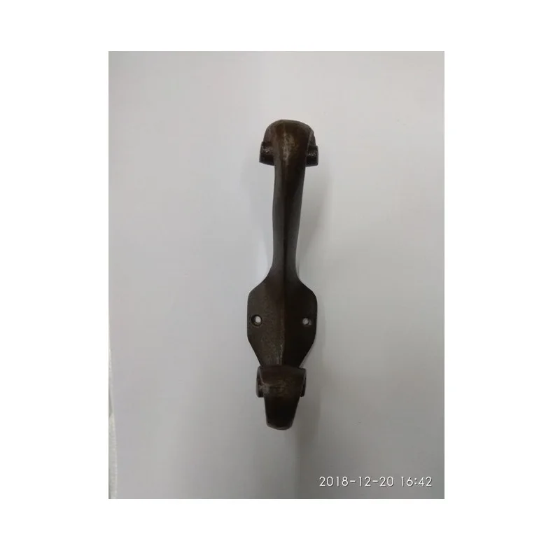 Classic Wall Hook elegant vintage clothe hanger customized logo Aluminium Cat Unique Wall Hook For Decoration clothe hanger