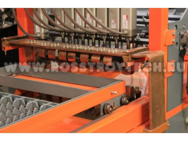 Semi-automatic welding machine WPK - 2000 For Non-Standard Custom Welding Equipment Mesh Welding Machines Wire Machines