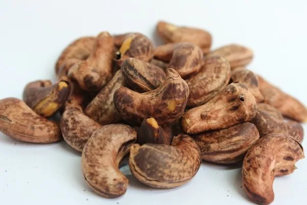 Высококачественный жареный кешью с солью из Вьетнама