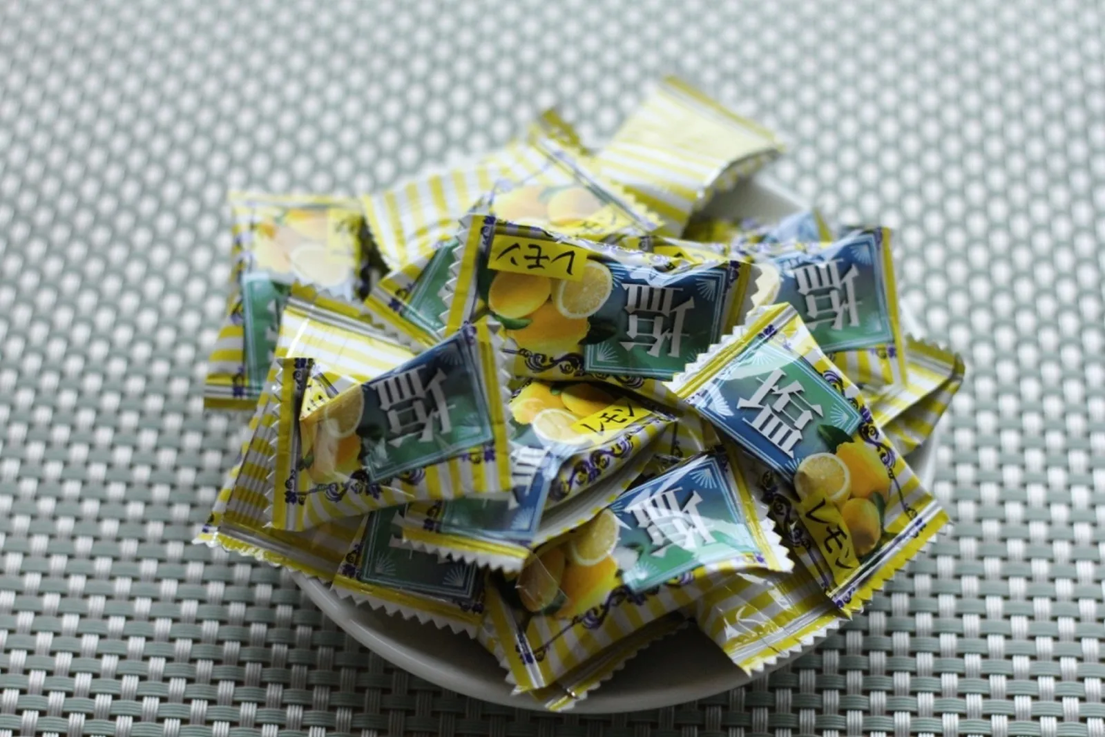 Соль лимон конфеты оптом японское качество