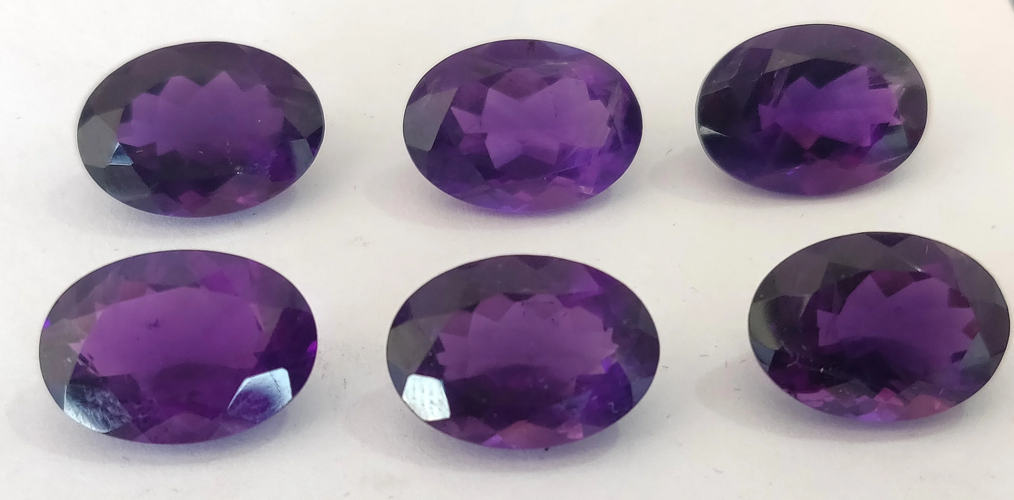Натуральный аметист овальный 3x4 мм до 10x14 граненый-свободный Аметист высшего качества