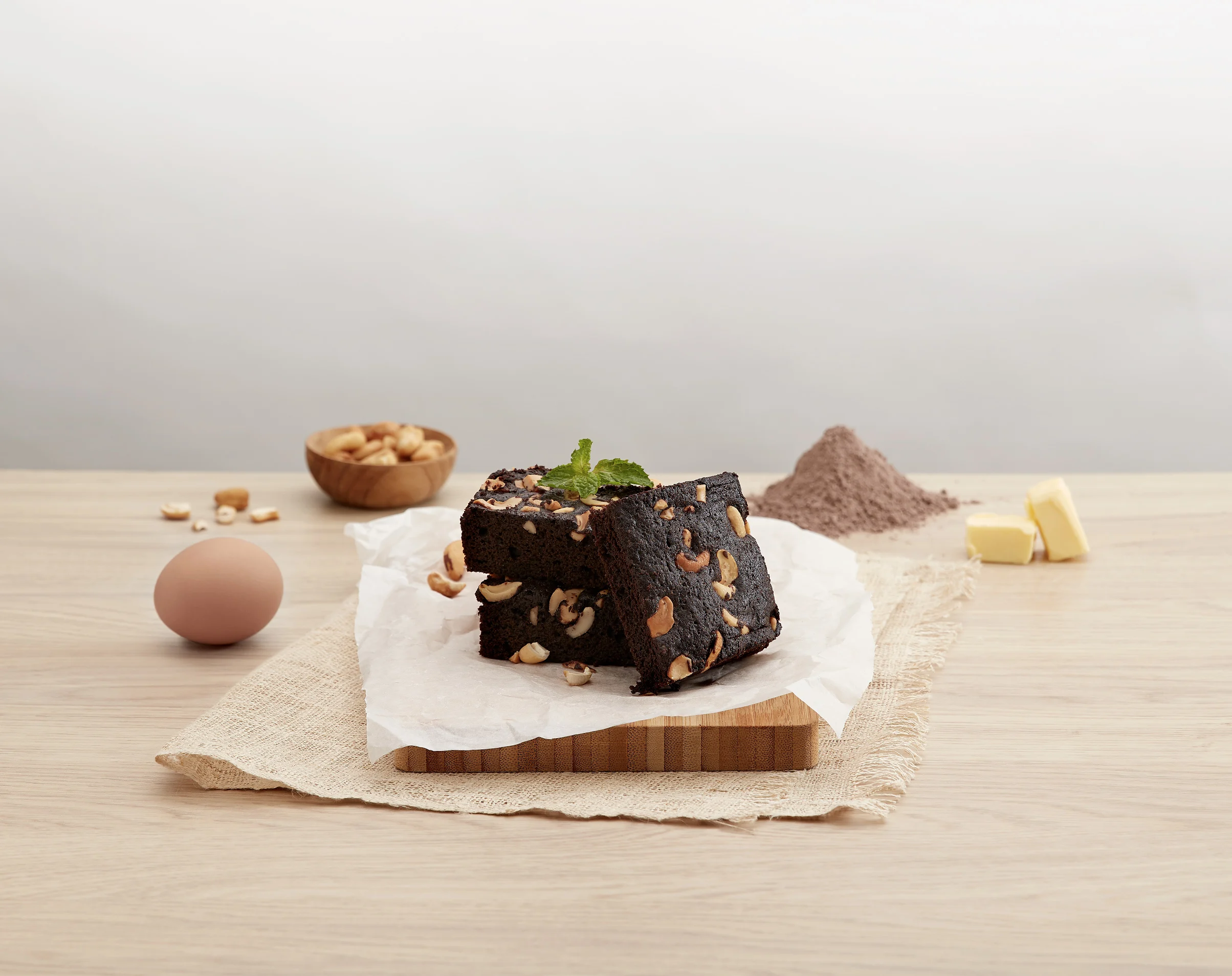 
Wholesale Food Grade Moist and Chewy Pure Cocoa Powder Brownies Mix Gluten Free 