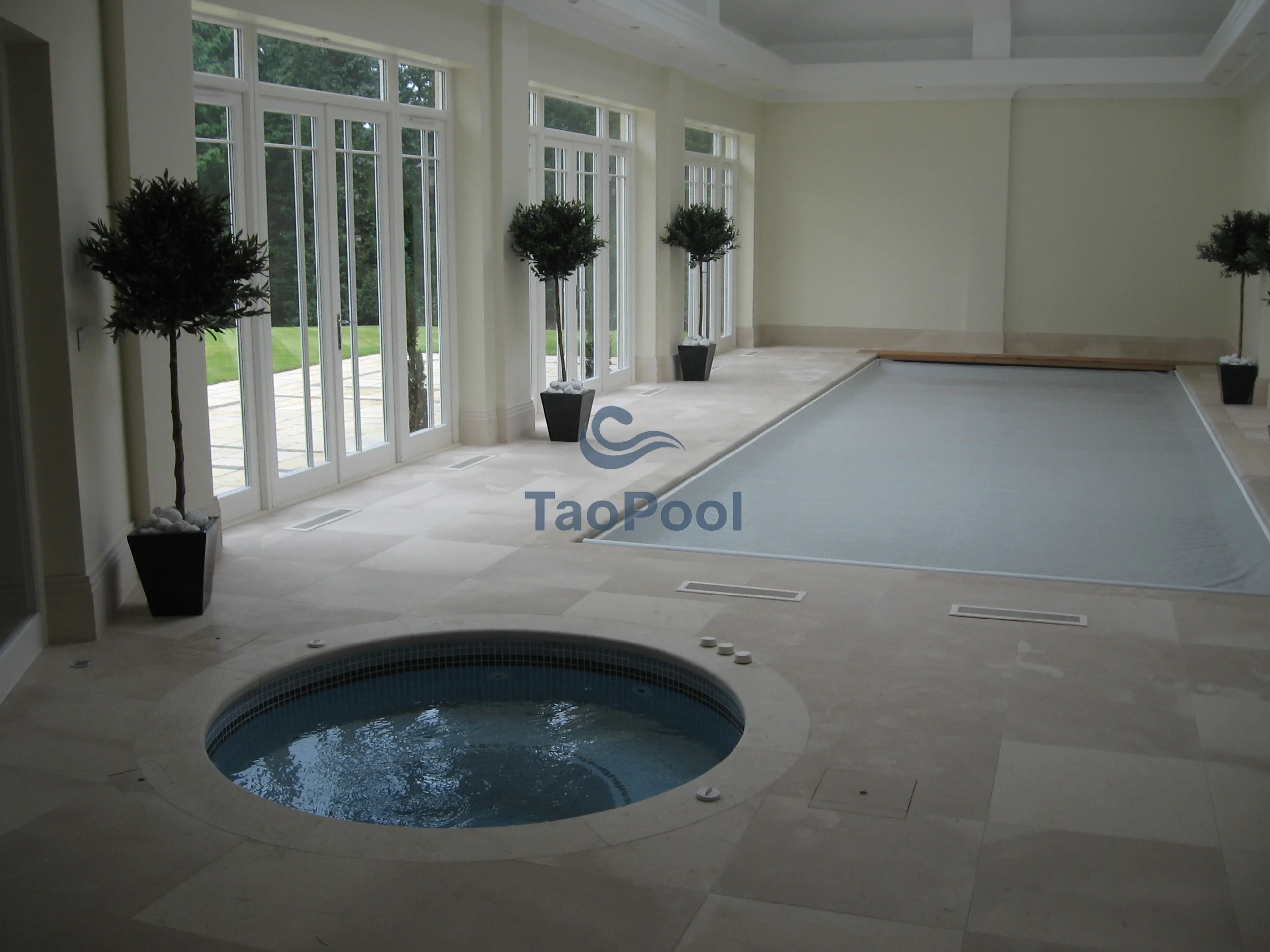 Family swimming pool Safety cover inground pool for pets and kids safety