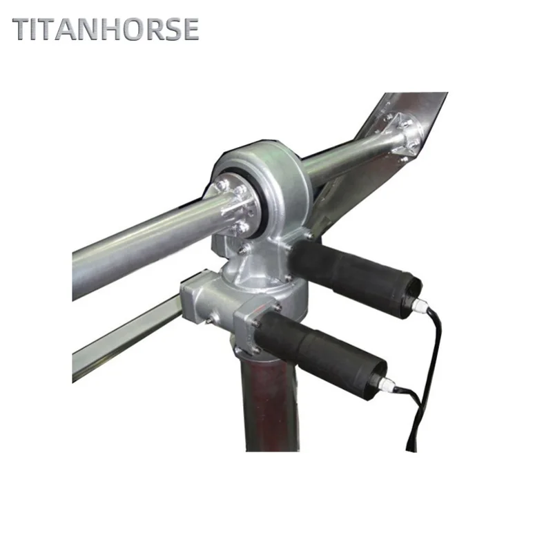 Solar tracker dual axis slewing drive