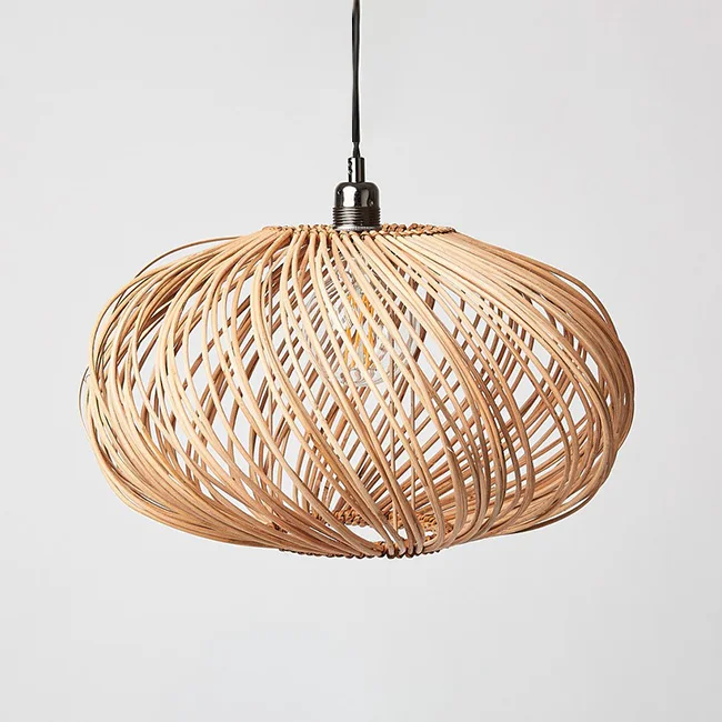 Уютный декоративный подвесной светильник из ротанга винтажный потолочный для домашнего декора
