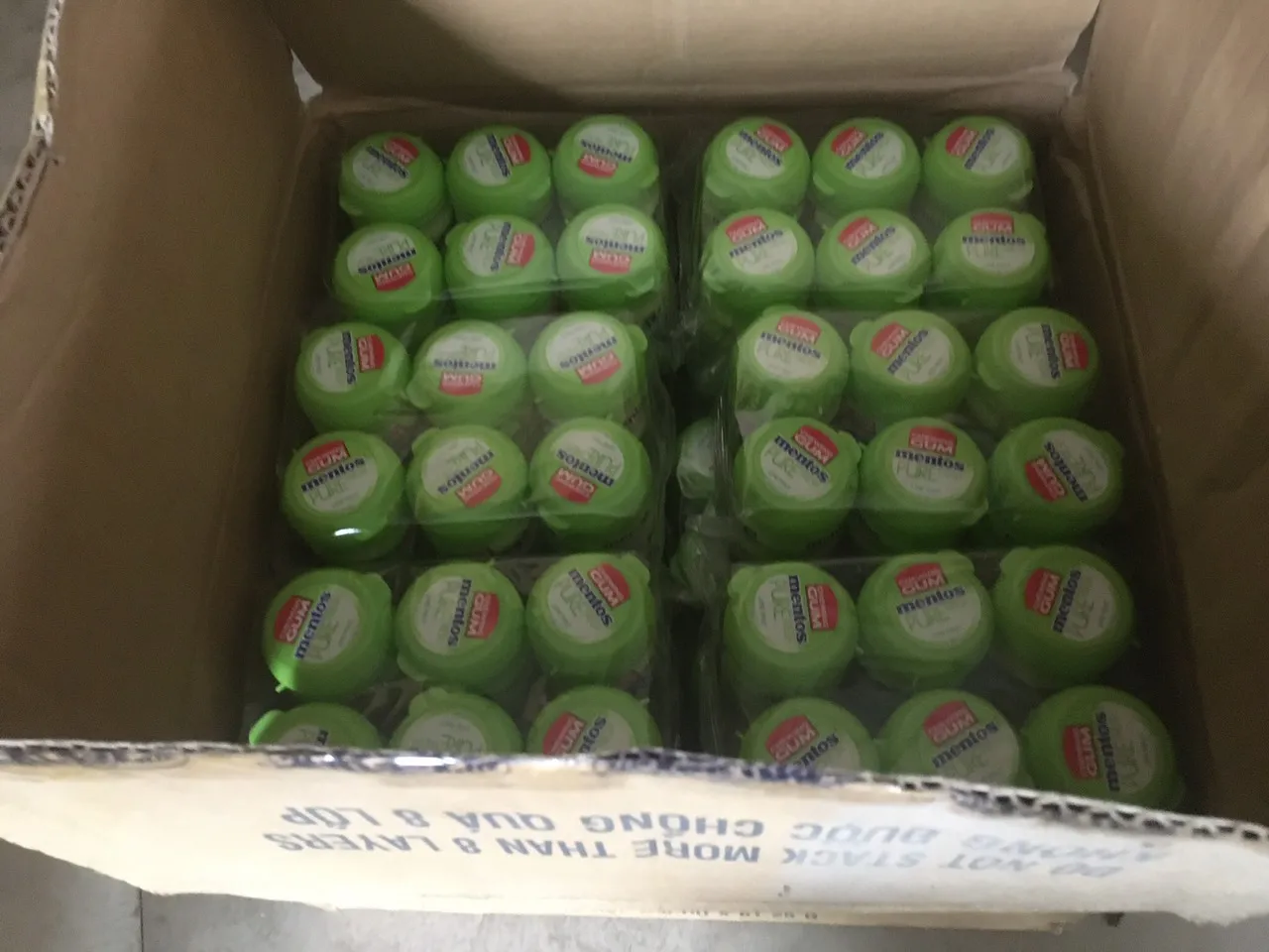 MENT0S CHEWING GUM PURE FRESH LIME TUB 61.25G