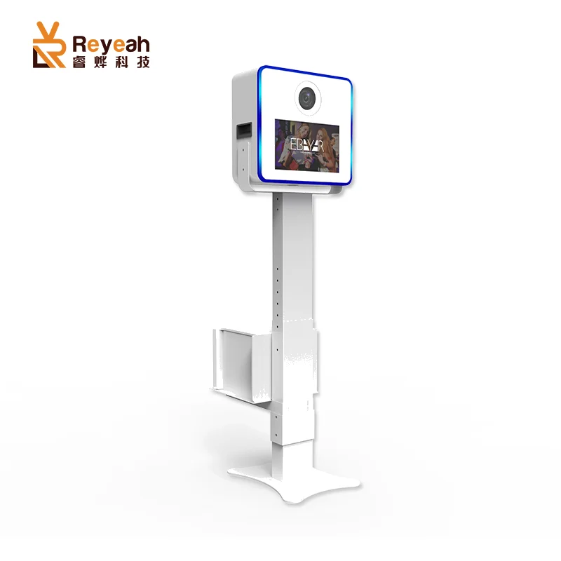 15.6 Inch Portable Photo Wedding Booth Selfie DSLR Photo Booth Machine With Printer And Camera