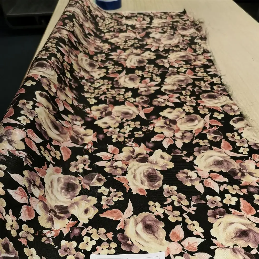 
100% SILK FABRIC MADE IN ITALY 