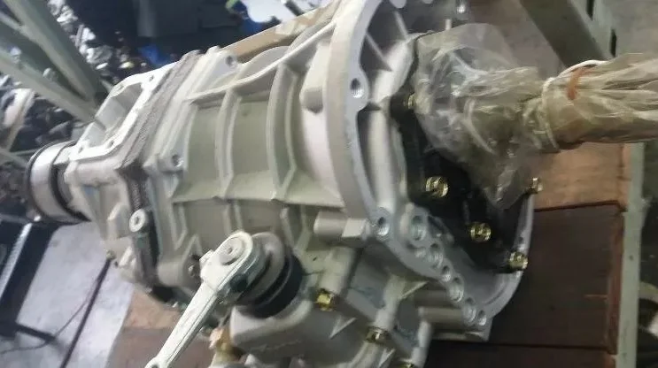 Полный двигатель Toyota hilux /hiace 2y/3y/4y (б/у) Германия
