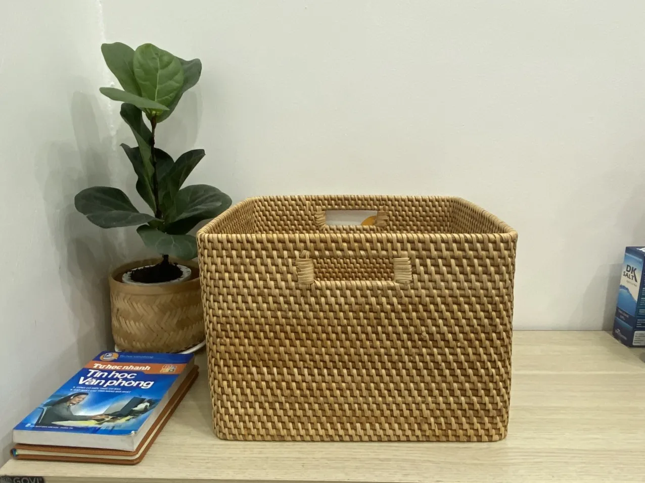 World best selling rattan organizer storage seagrass box storage boxes & bins in variety of shapes, sizes color