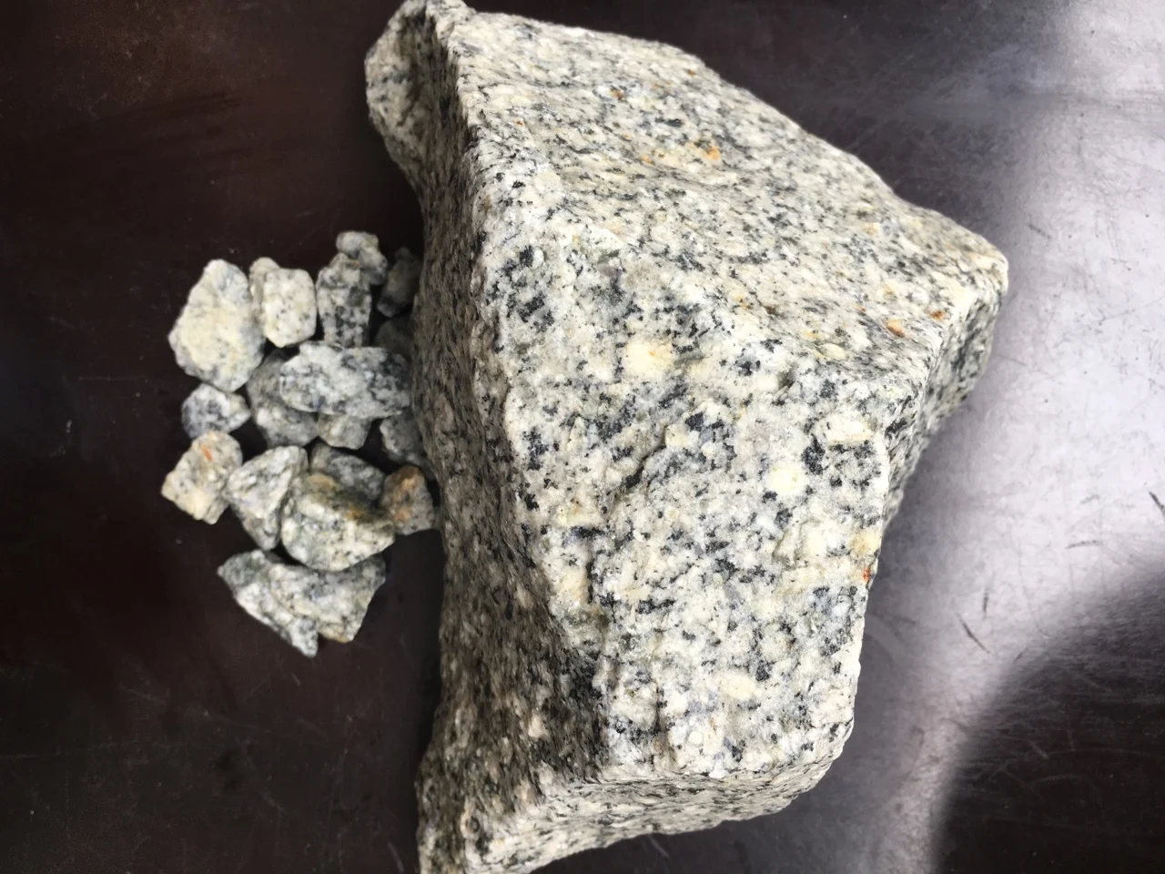 
Manufacture Direct Sale white black leopard granite natural stone from Vietnam 