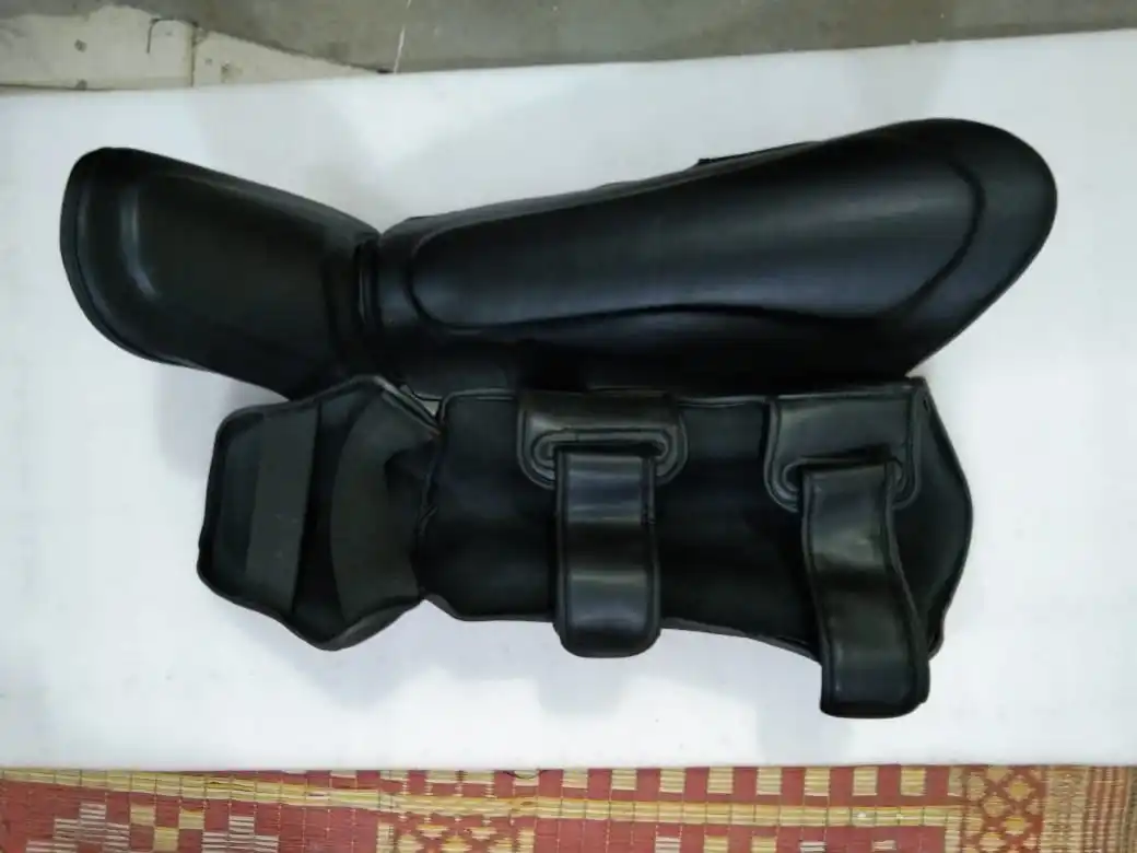 High Quality Low MOQ Muay Thai Custom Shin Guards Kick Boxing Shin Pad Special Quality Shin Guard